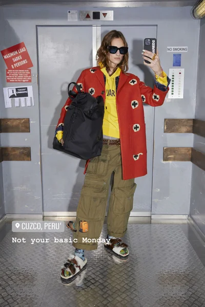 Look 14